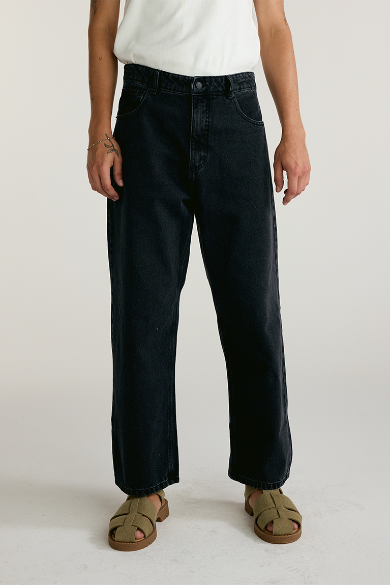 Carnan Standard Jeans - Black