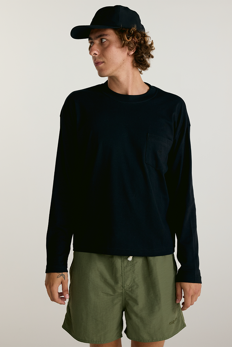Boxy Long Sleeve T-shirt - Black - hover