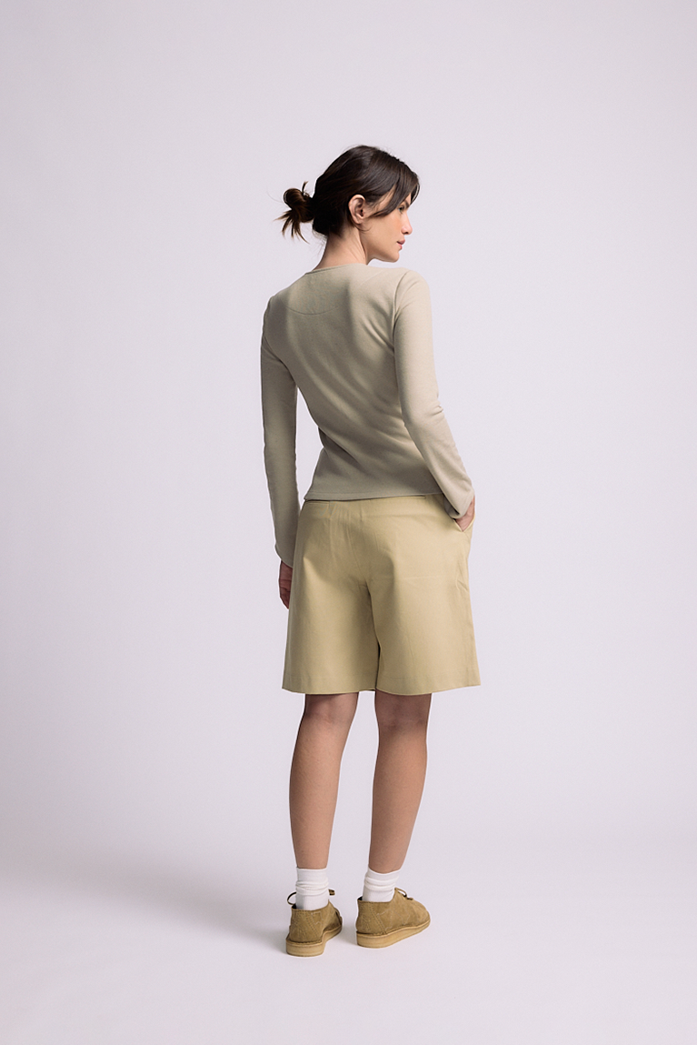 Curved Blouse - Beige