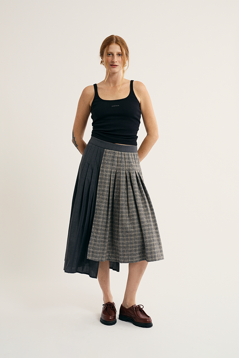 Standard Pleated Skirt - Grey