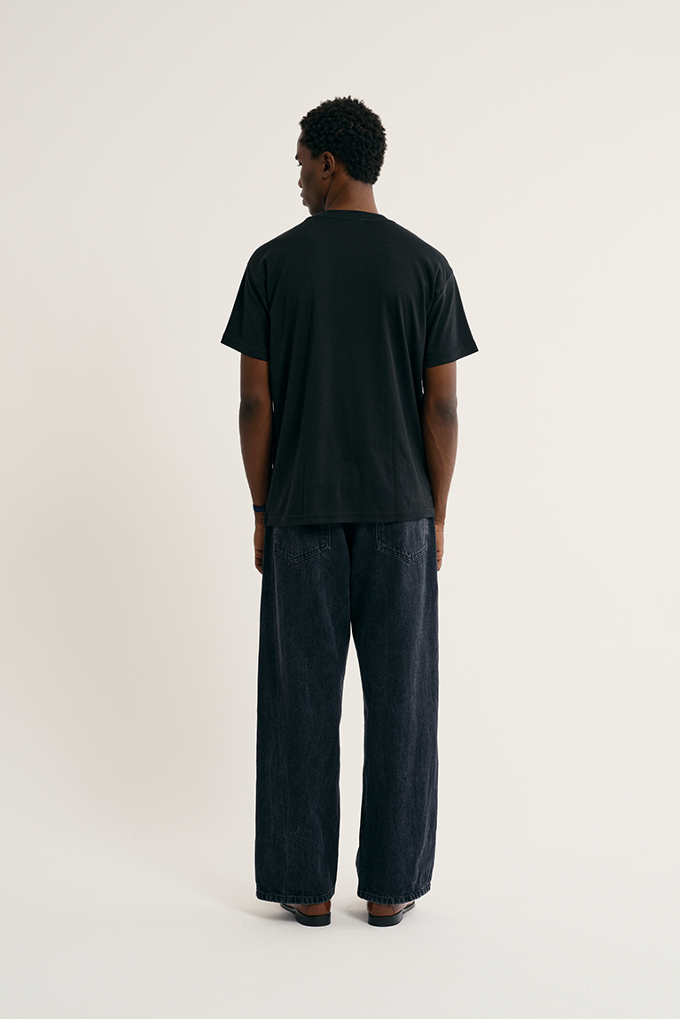 Heavy T-Shirt Embroided Logo - Black