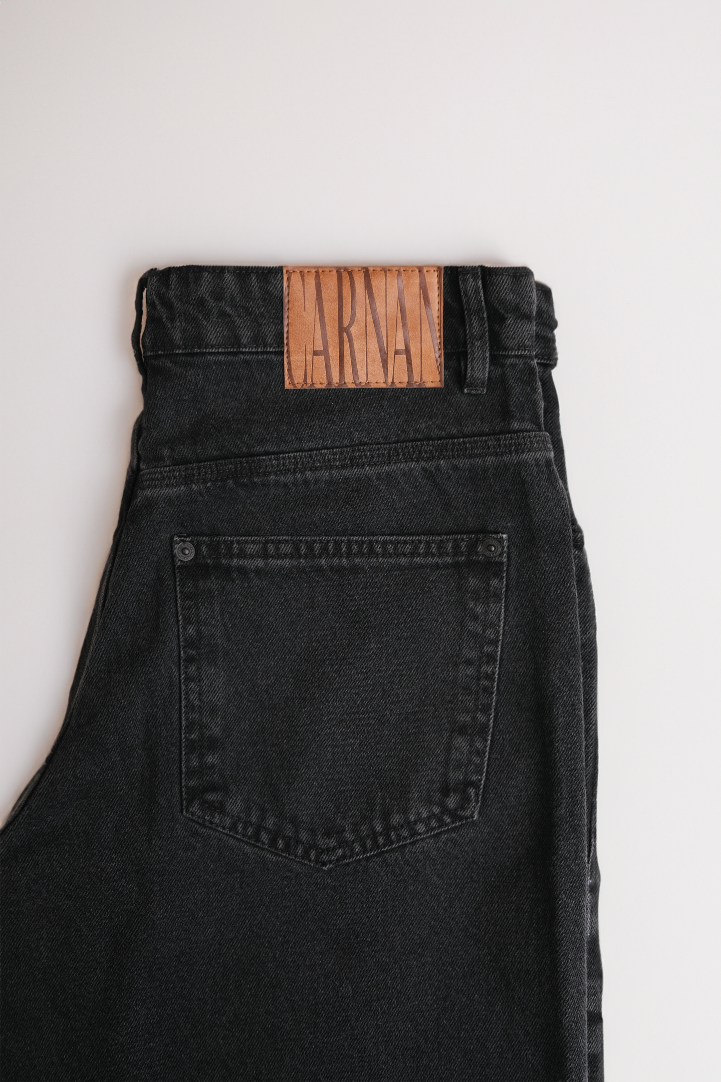 Carnan Standard Jeans - Black
