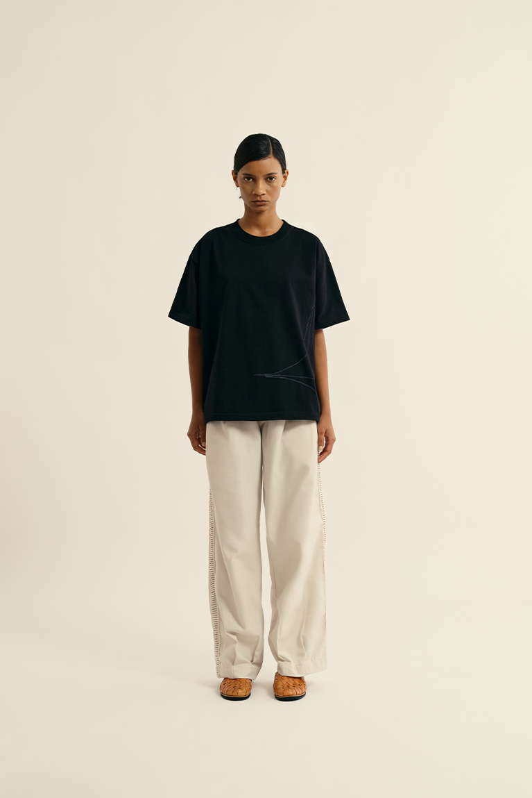 Column T-shirt - Black - hover