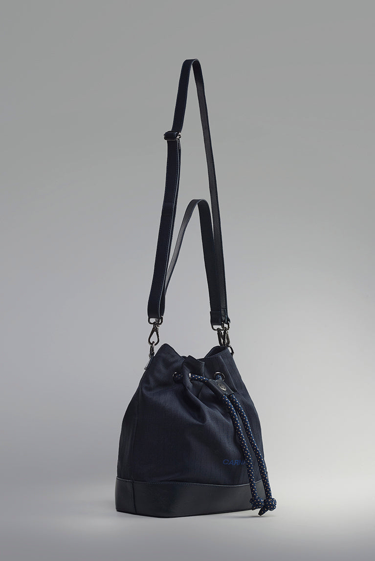 Bucket Bag - hover