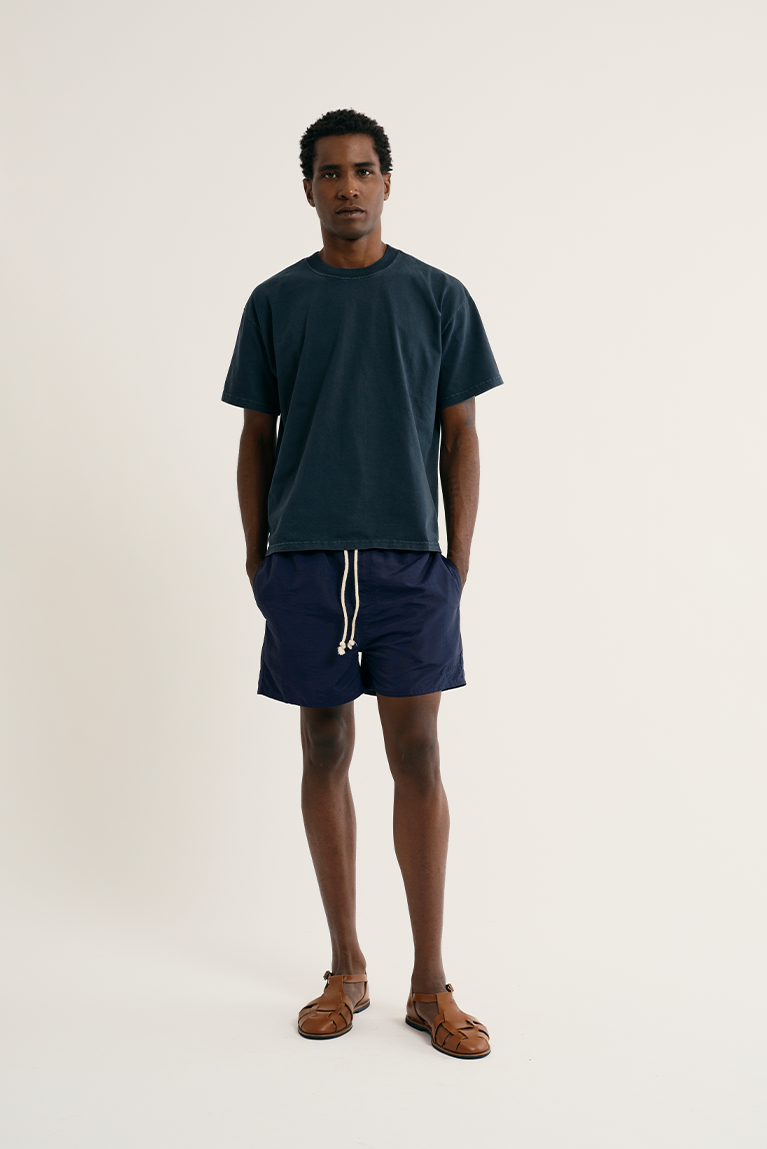 Standard Shorts - Navy