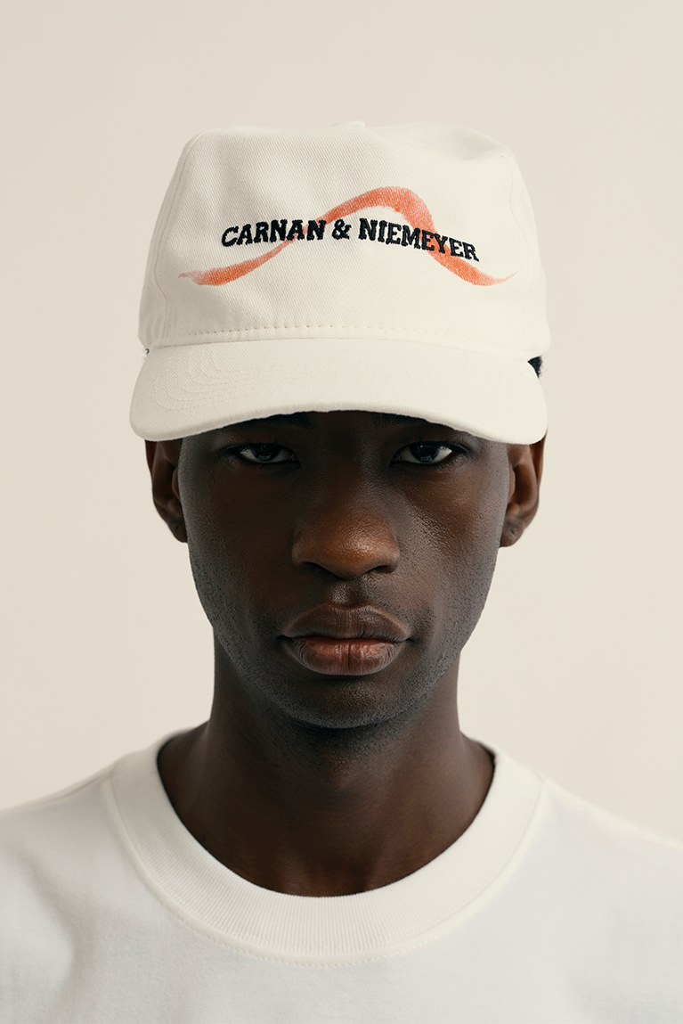 Curve Hat - hover